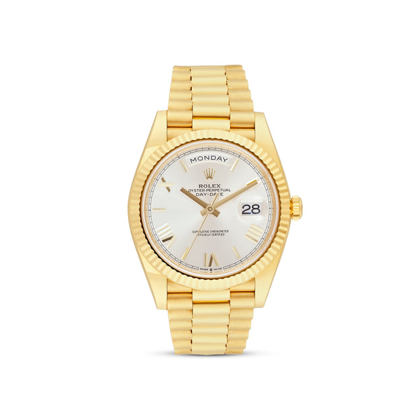 Rolex Day-Date 40 Yellow Gold Silver Roman Dial & Fluted Bezel President Bracelet