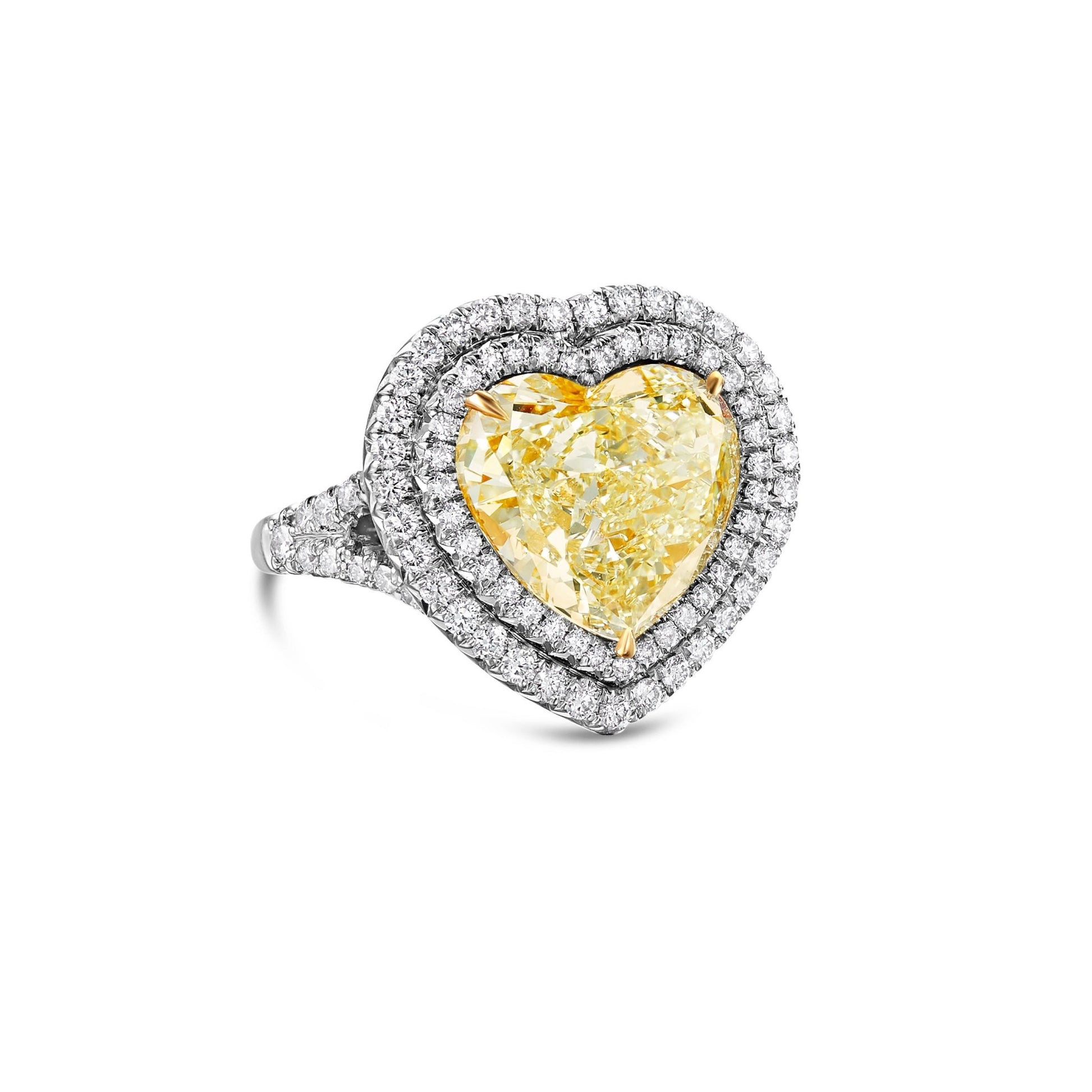 Nicki Minaj Yellow Heart Diamond Ring - Shyne Jewelers YLWHEART_NMRING Shyne Jewelers